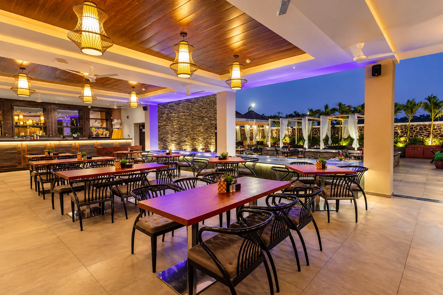 Dining hall at Raaga Imperio